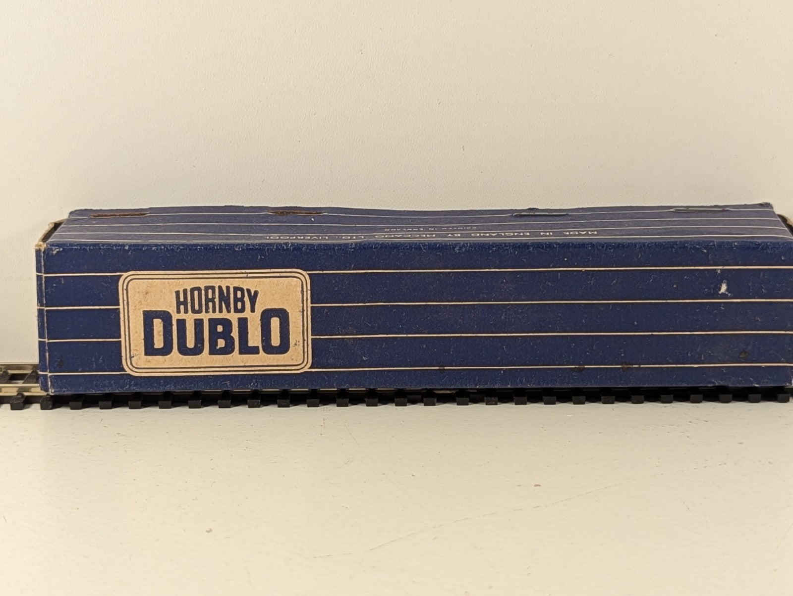 Hornby-Dublo 32051 OO Gauge D1 Bogie Bolster Wagon - Boxed