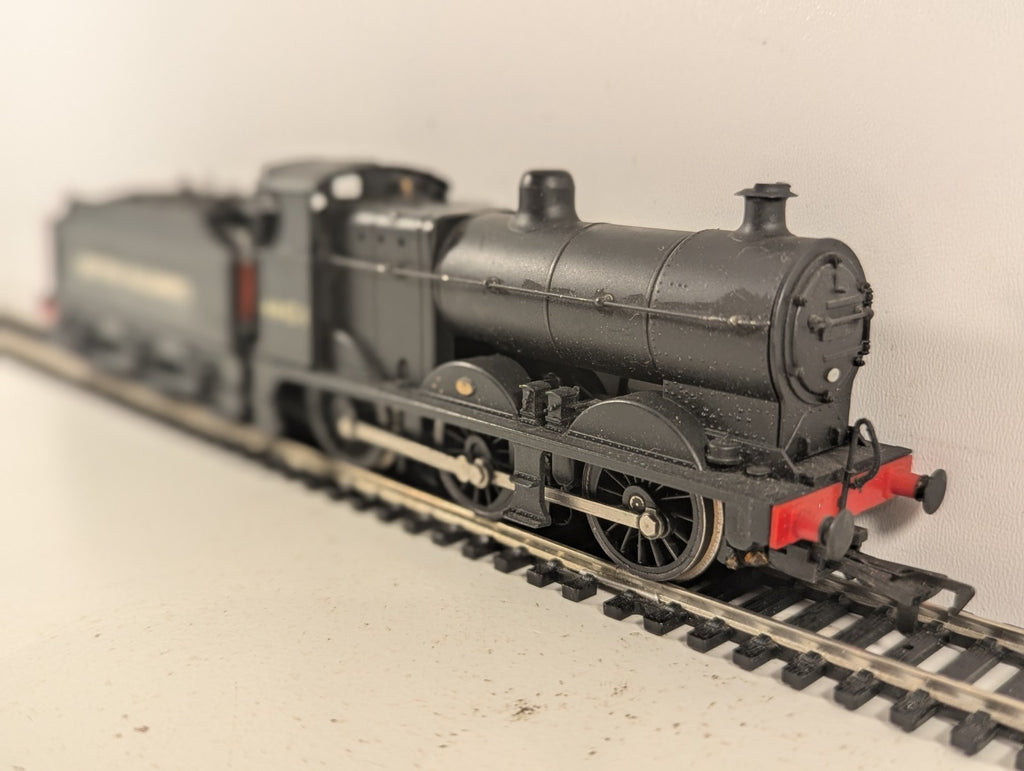 Airfix OO Gauge Fowler Class 4F 0-6-0 Steam Locomotive 44451 BR Black