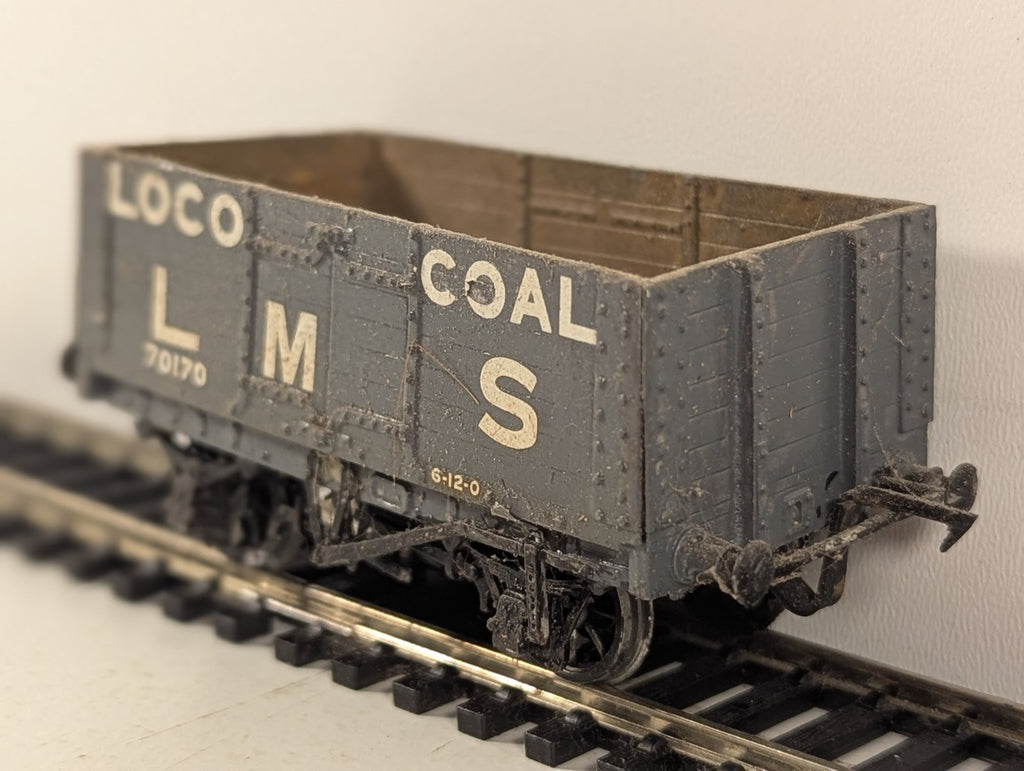 Kitbuilt OO Gauge 7-Plank Loco Coal Wagon Open Wagon 70170 LMS Grey