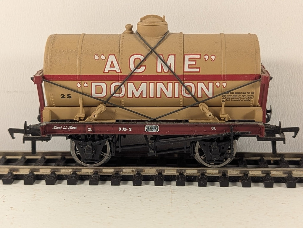 Bachmann OO Gauge 14 Ton Tank Wagon 'Acme Dominion' 25 37-079