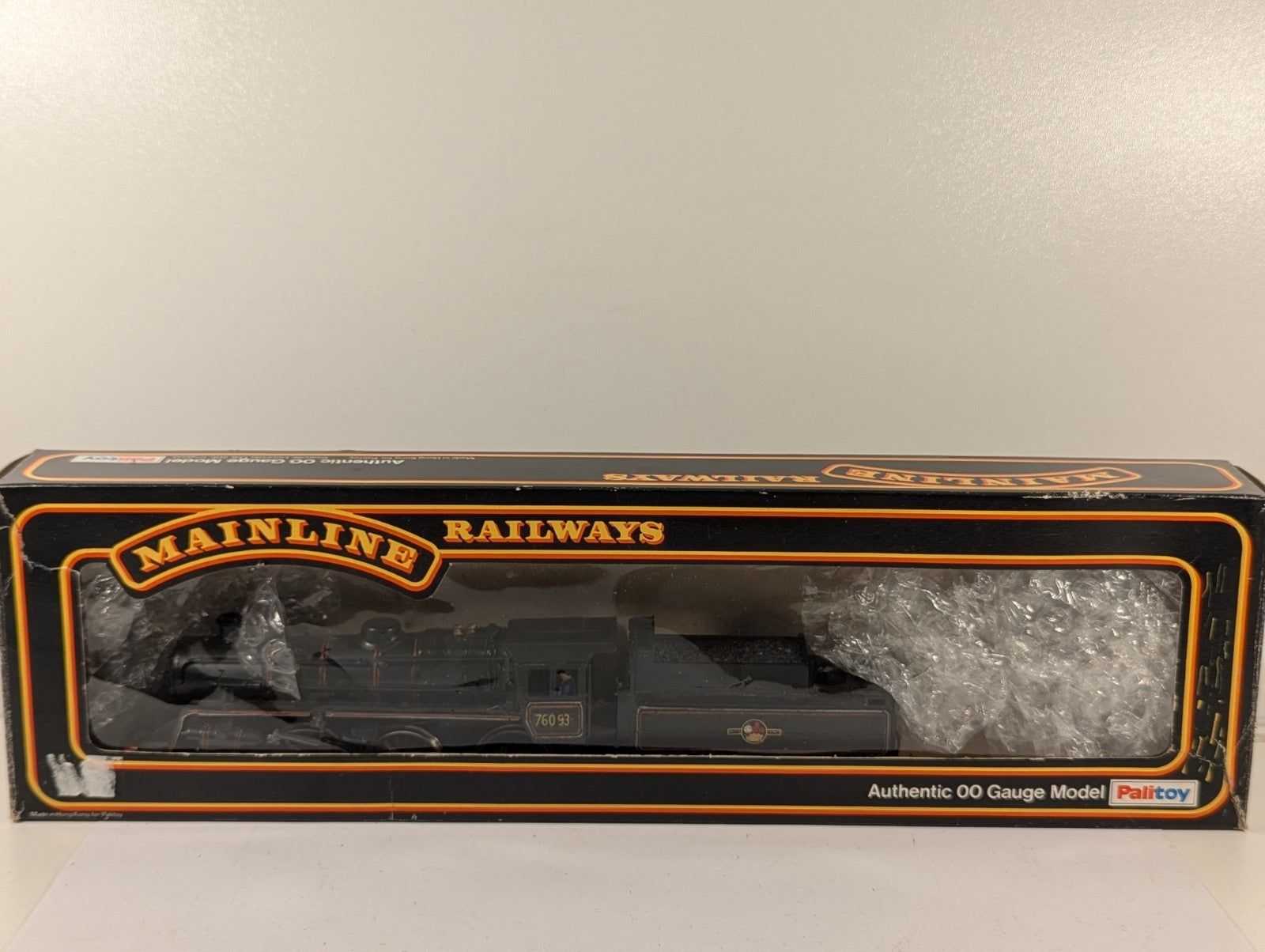 Mainline OO Gauge Standard Class 4MT Renumbered Poor Runner