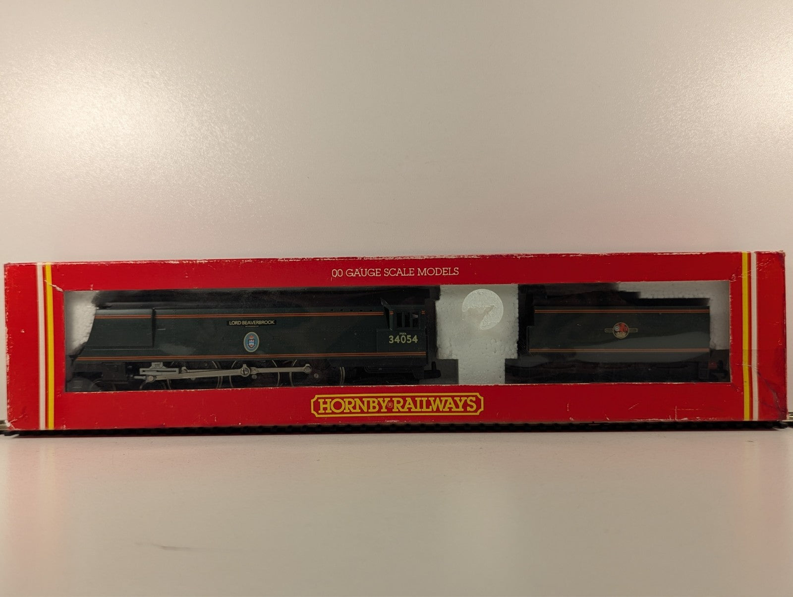 Hornby Railways R310 BR Battle of Britain Class "Lord Beaverbrook" 4-6-2 - boxed