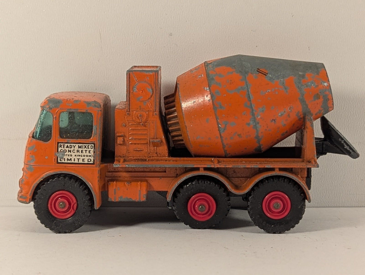 Matchbox ERF Ready Mixed Concrete Truck Die-cast Model Vehicle K-13
