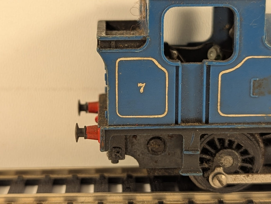 Tri-ang OO Gauge Nellie 0-4-0 Tank Locomotive Steam Locomotive 7 Blue R.355