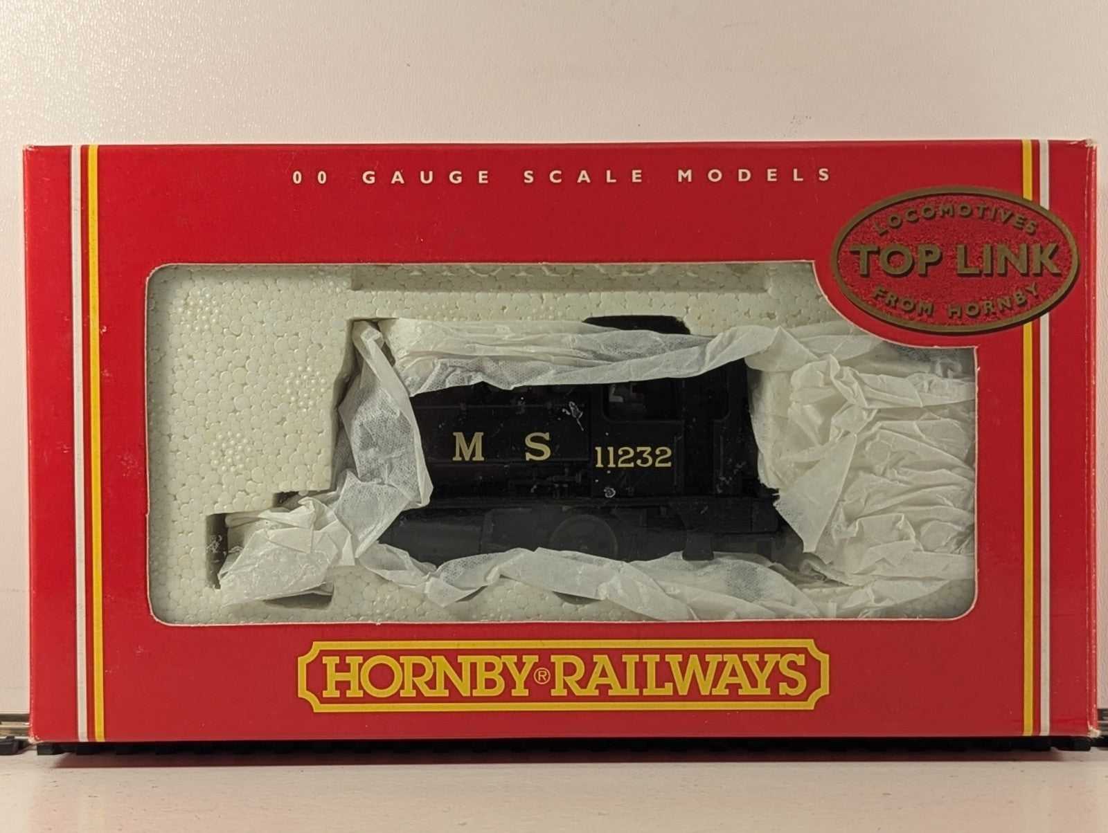 Hornby OO Gauge LMS 0-4-0 Pug Locomotive 11232 LMS Black R2065