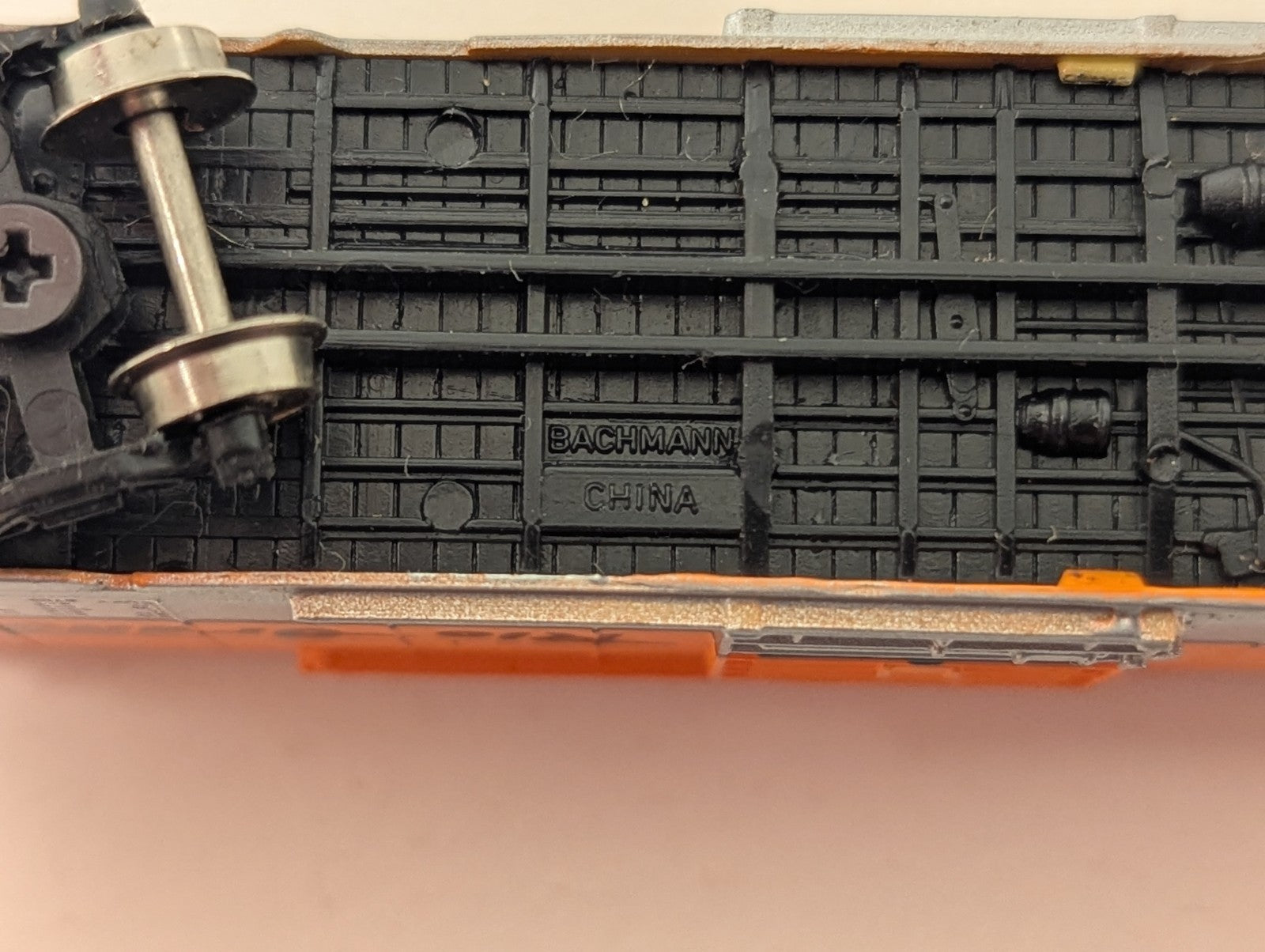 Bachmann N Gauge Denver & Rio Grande Western 40ft Box Car