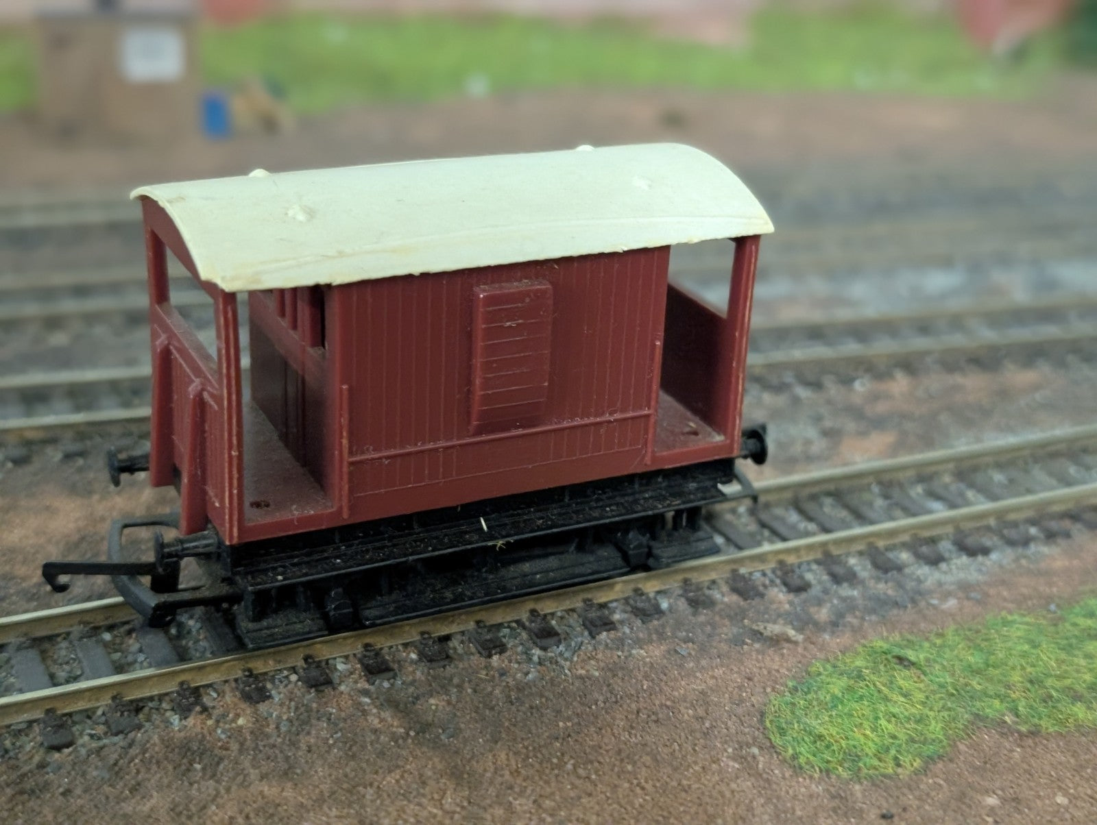 Triang B.R 20 Ton Brake Van