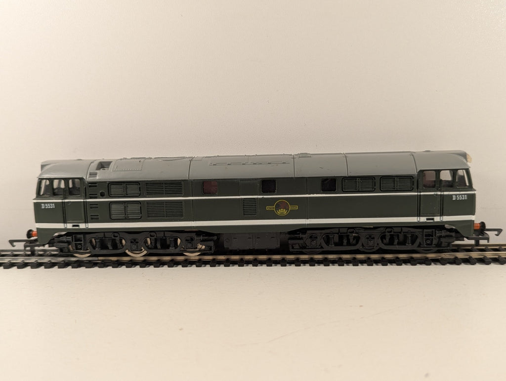 Airfix 54101-9 OO Gauge BR Class 31 Diesel Locomotive - damaged decals