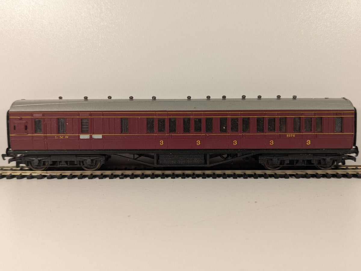 Bachmann OO Gauge LMS 3rd Class Corridor Brake Coach Maroon