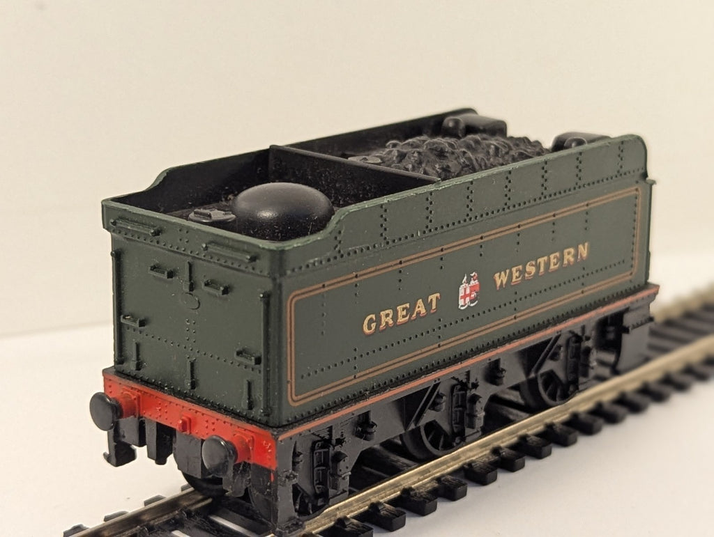 Hornby Halls Class GWR 3000 Gallon Tender Great Western Livery