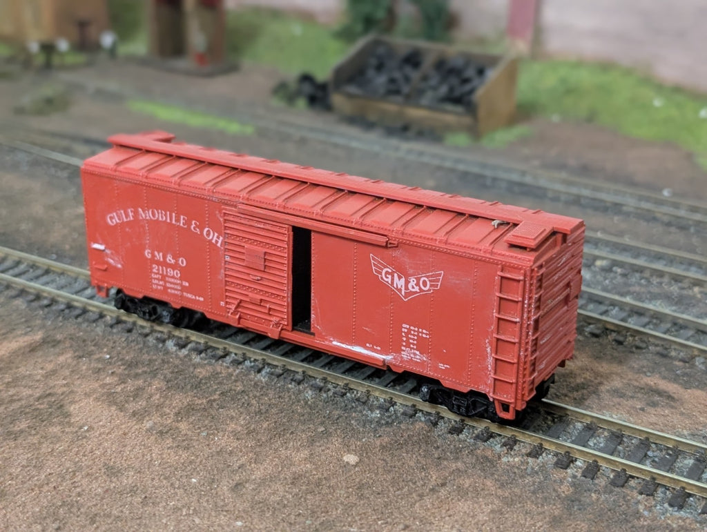 Athearn HO Gauge 1201 Gulf Mobile & Ohio 40FT Box Car