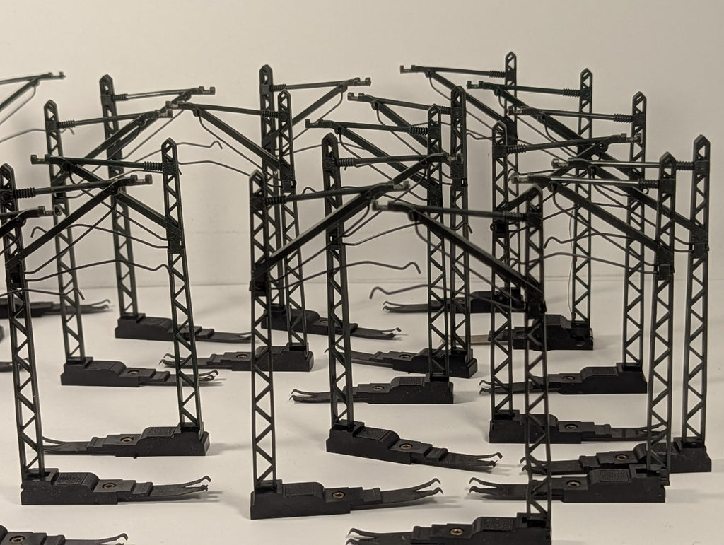 Tri-ang OO Gauge Overhead Catenary Masts