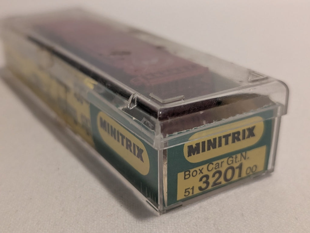 Minitrix 3201 N Gauge Box Car – Great Northern – 11875