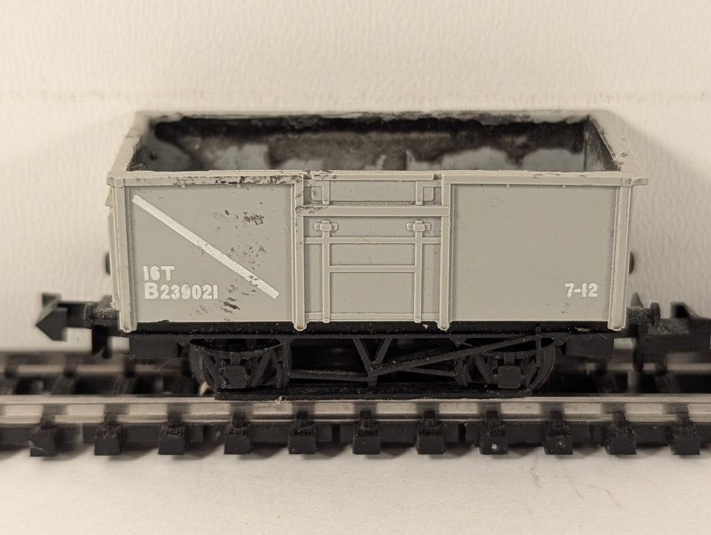 Minitrix N Gauge 16 Ton Mineral Wagon Goods Wagon B239021 BR Grey