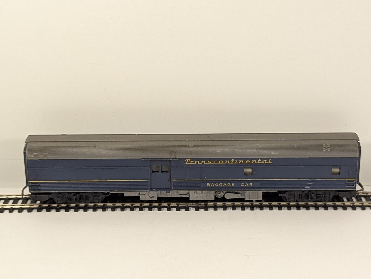 Tri-ang OO Gauge Transcontinental Baggage Car Passenger Coach