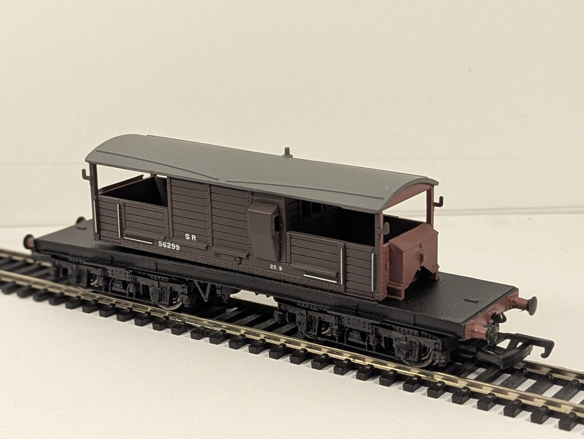 Bachmann OO Gauge 25 Ton Queen Mary Brake Van 56299 Southern Railway 33-827A