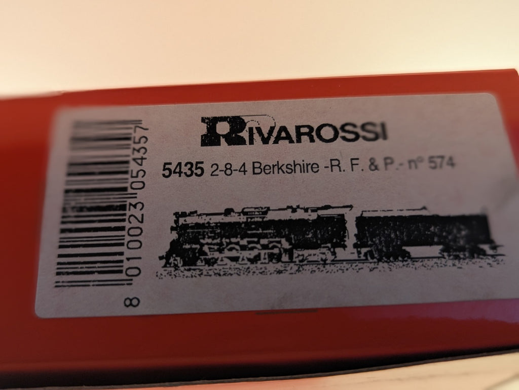Rivarossi HO Gauge 2-8-4 Berkshire Steam Locomotive 574