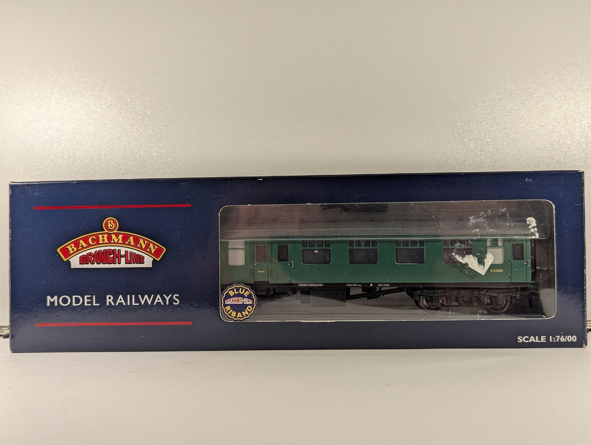 Bachmann OO Gauge BR Mk1 Brake Corridor Second (BSK) Passenger Coach S34255