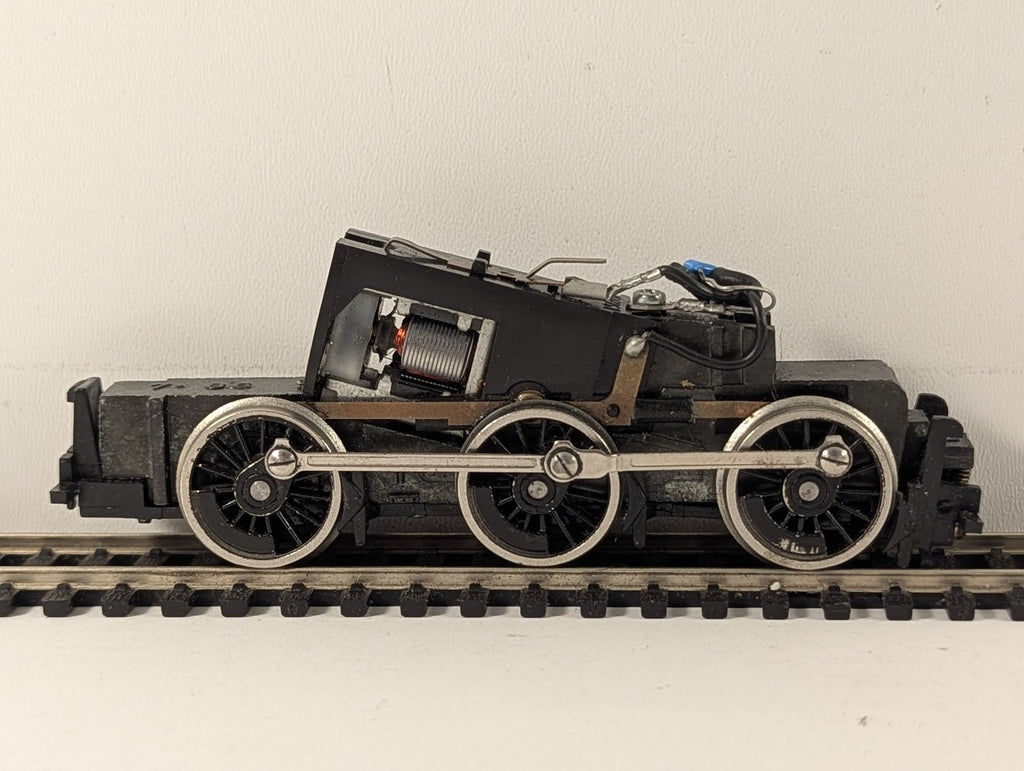 Hornby OO Gauge 0-6-0 Locomotive Chassis Black Spares or Repair
