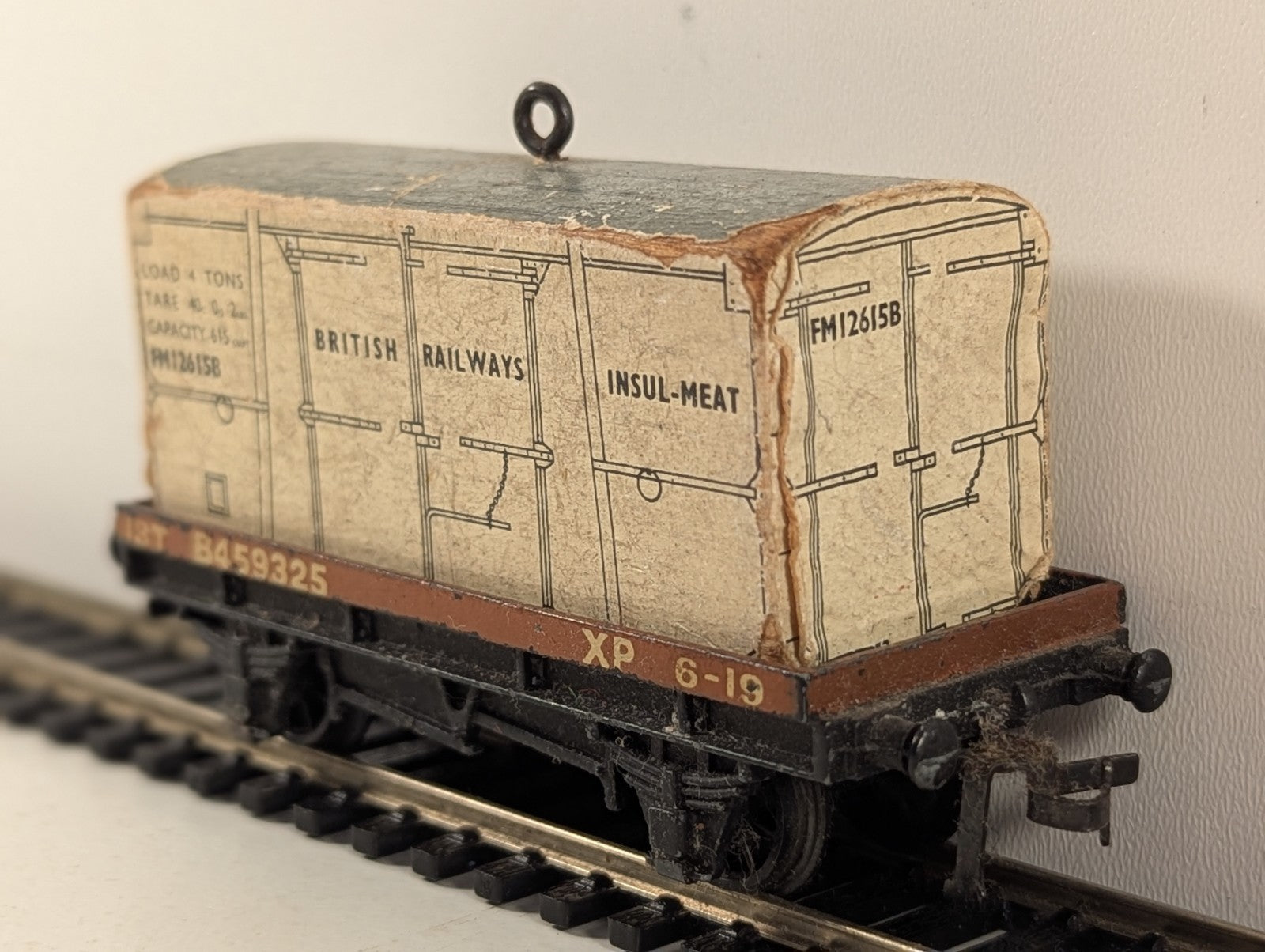 Hornby Dublo 4648 Insul-Meat Container Wagon OO Gauge
