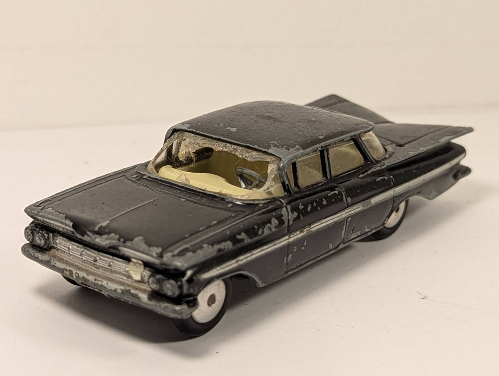 Corgi Toys 223 Chevrolet Impala State Patrol Car 1:43 Scale - Damaged Windscreen