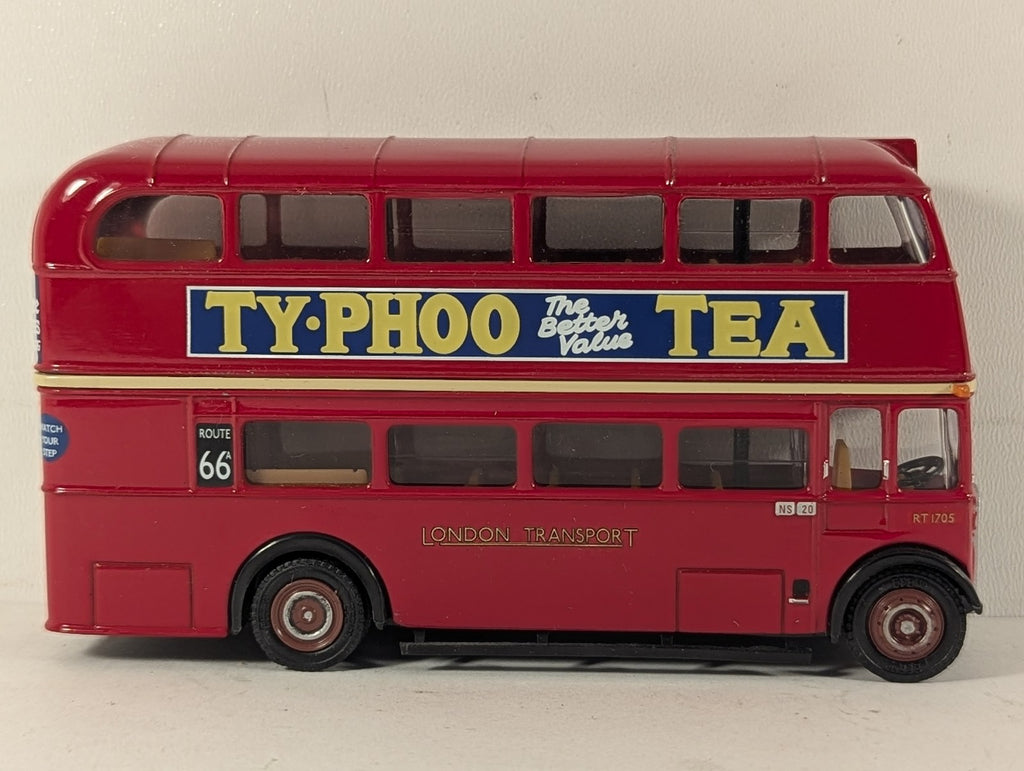 Exclusive First Editions 1:76 A.E.C. RT (Roof Box) Bus RT 1705 London Transport