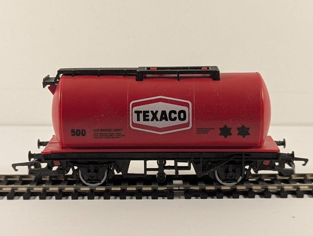 Hornby OO Gauge Texaco Tank Wagon 500 Texaco Red R013