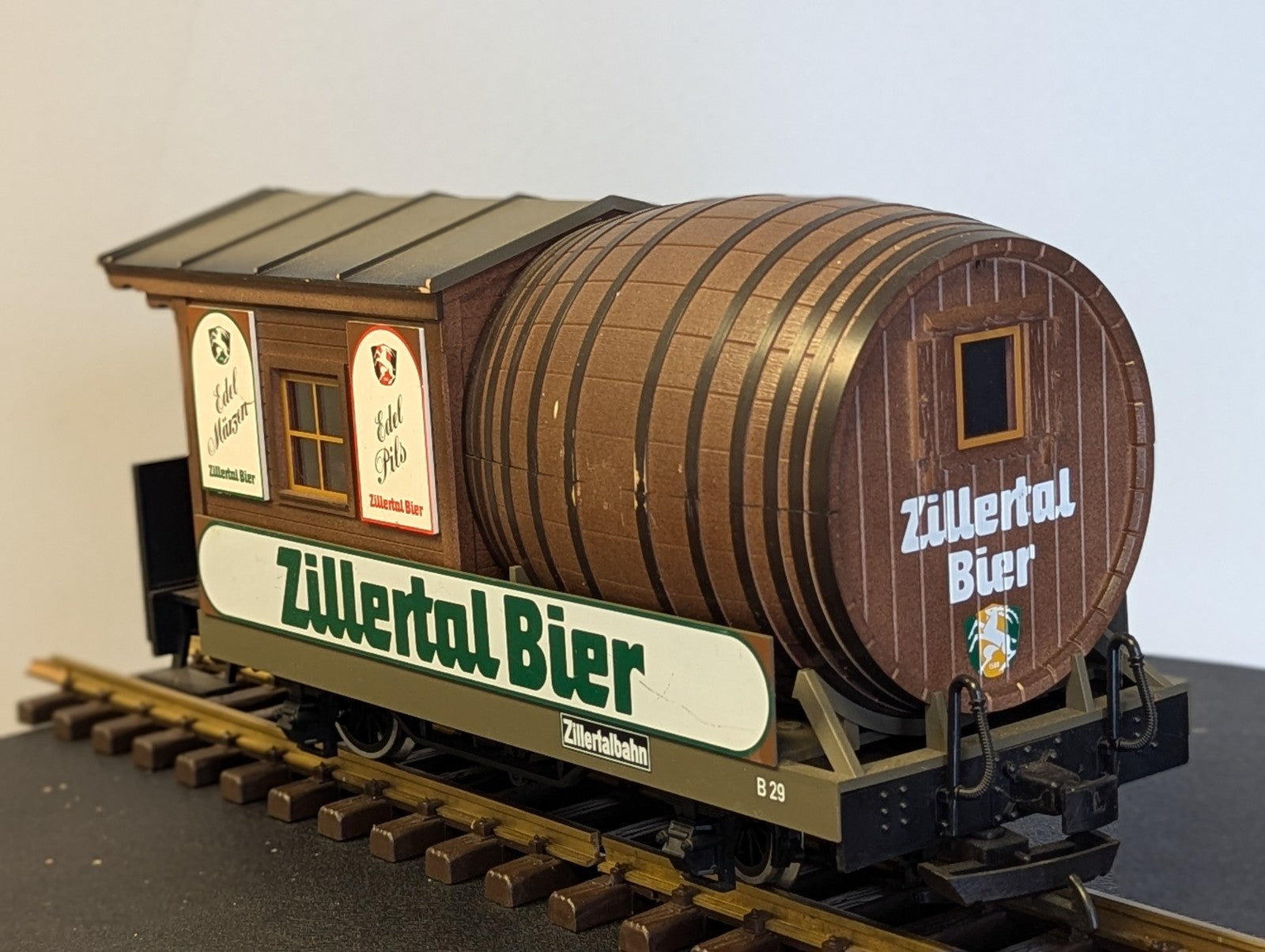 LGB G Scale Zillertal Bier Barrel Wagon Goods Wagon B 29