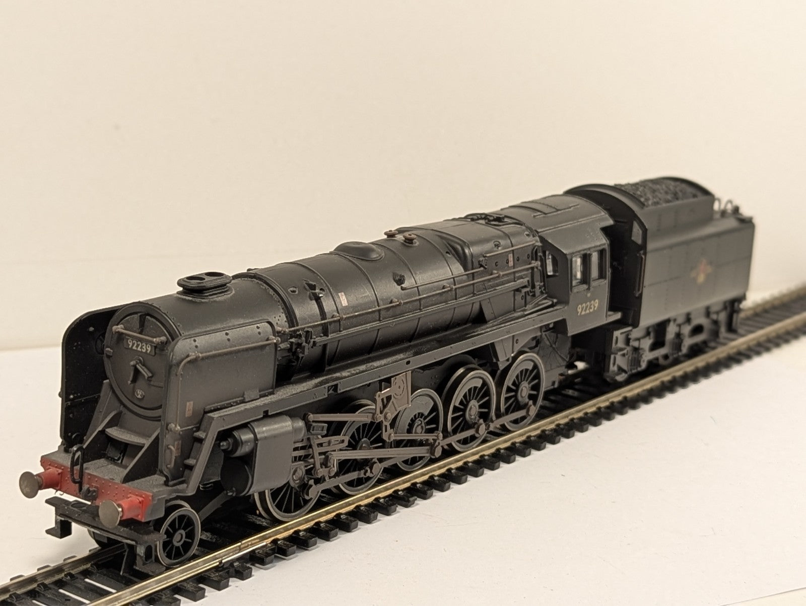 Hornby R2248 BR Class 9F  Weathered Steam Locomotive - Boxed - Spares/Repairs
