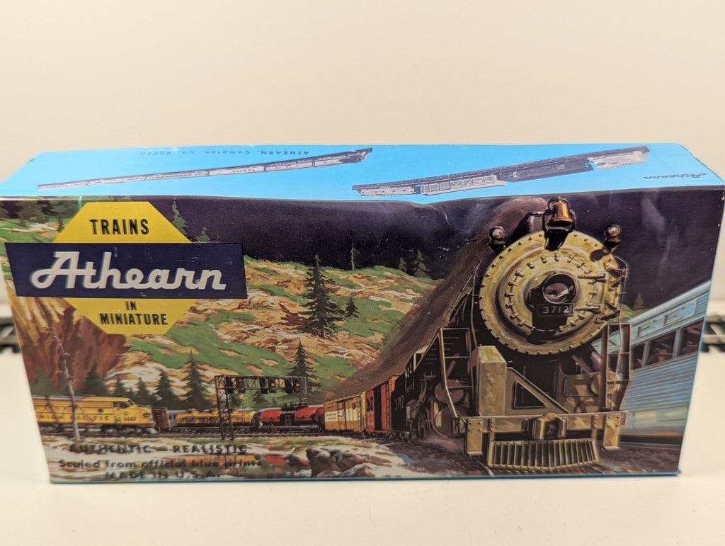 Athearn HO Gauge 70324 Boston & Maine 40ft Boxcar Superior Door boxed