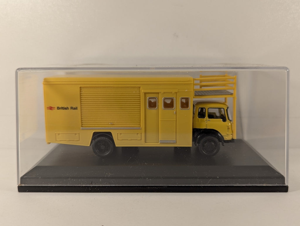 Oxford Diecast 1:76 Bedford TK Emergency Bridging Unit - Closed