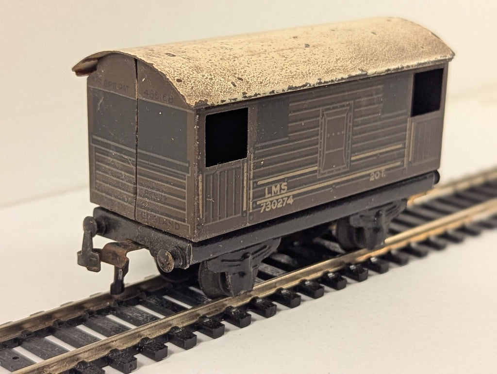 Trix Twin Railways LMS 20 Ton Goods Brake Van OO Gauge