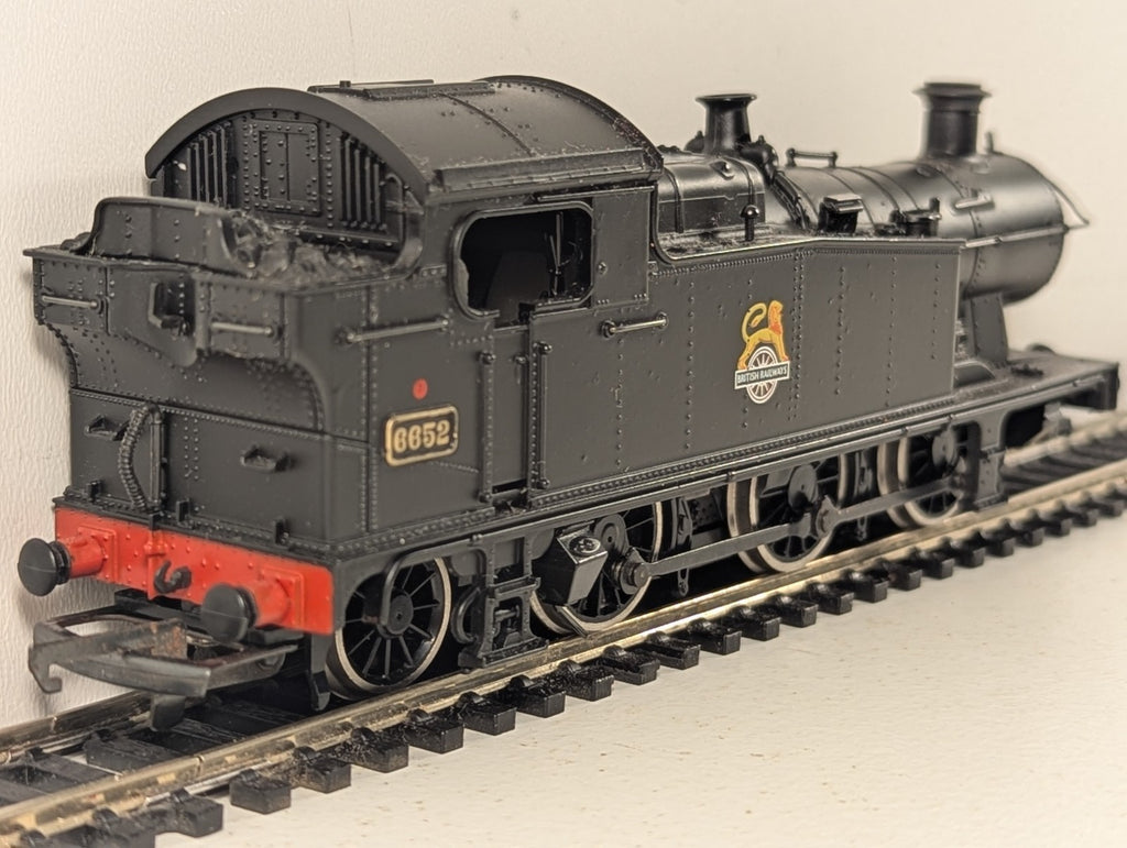 Mainline OO Gauge Class 6600 0-6-2T Steam Locomotive 6652 BR Black