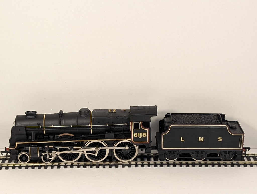 Mainline OO Gauge Rebuilt Scot Class 'Scots Guardsman' Steam Locomotive 6115