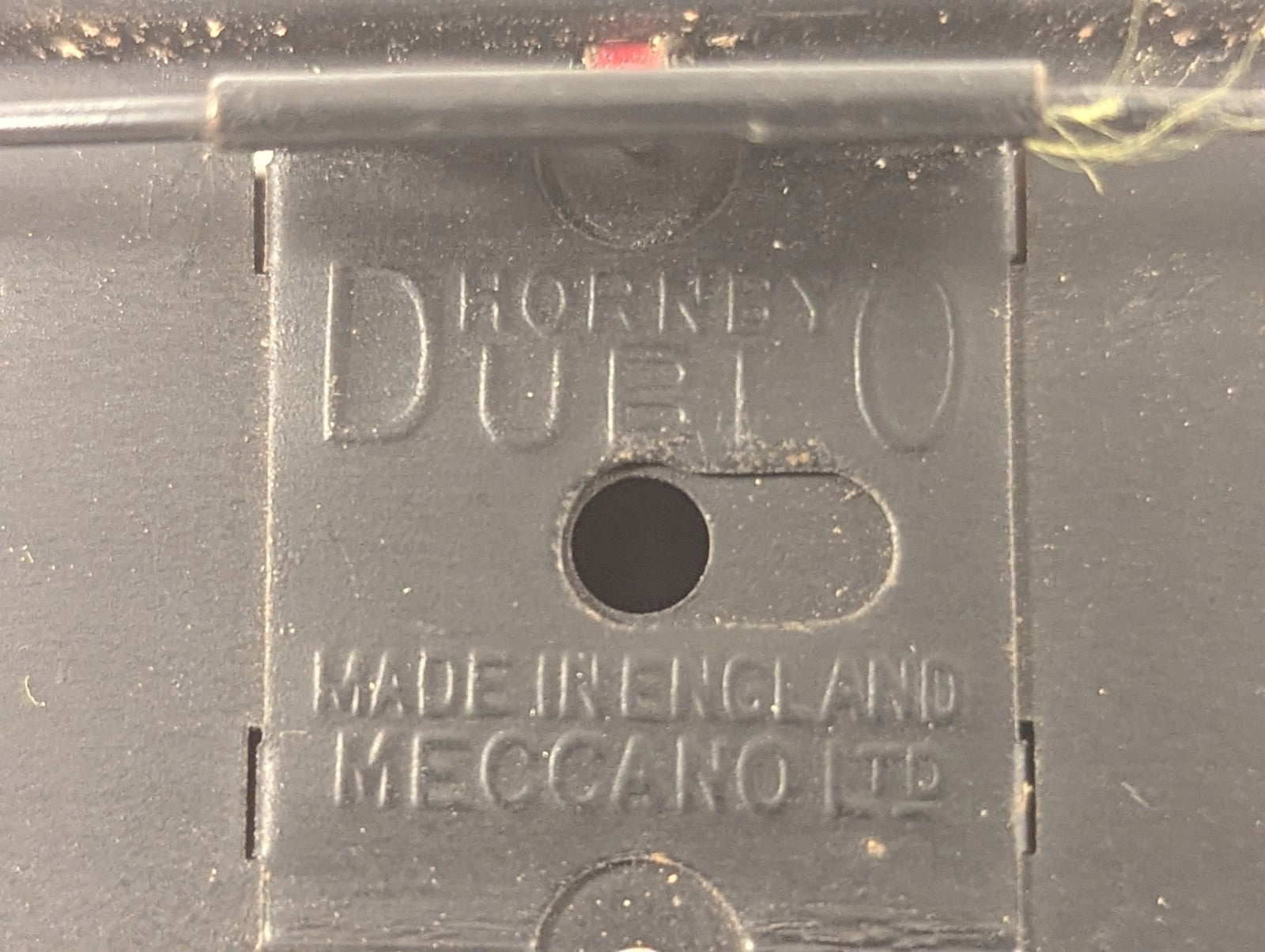 Hornby Dublo OO Gauge D12 LMR Corridor Composite Coach Passenger Coach
