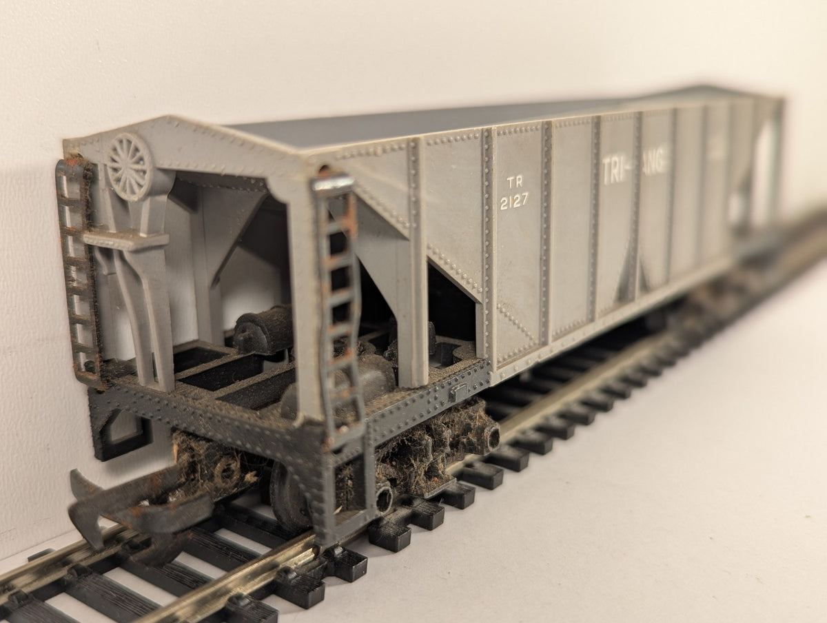 Tri-ang OO Gauge Operating Bulk Cement Wagon Goods Wagon TR 2127 Grey R137