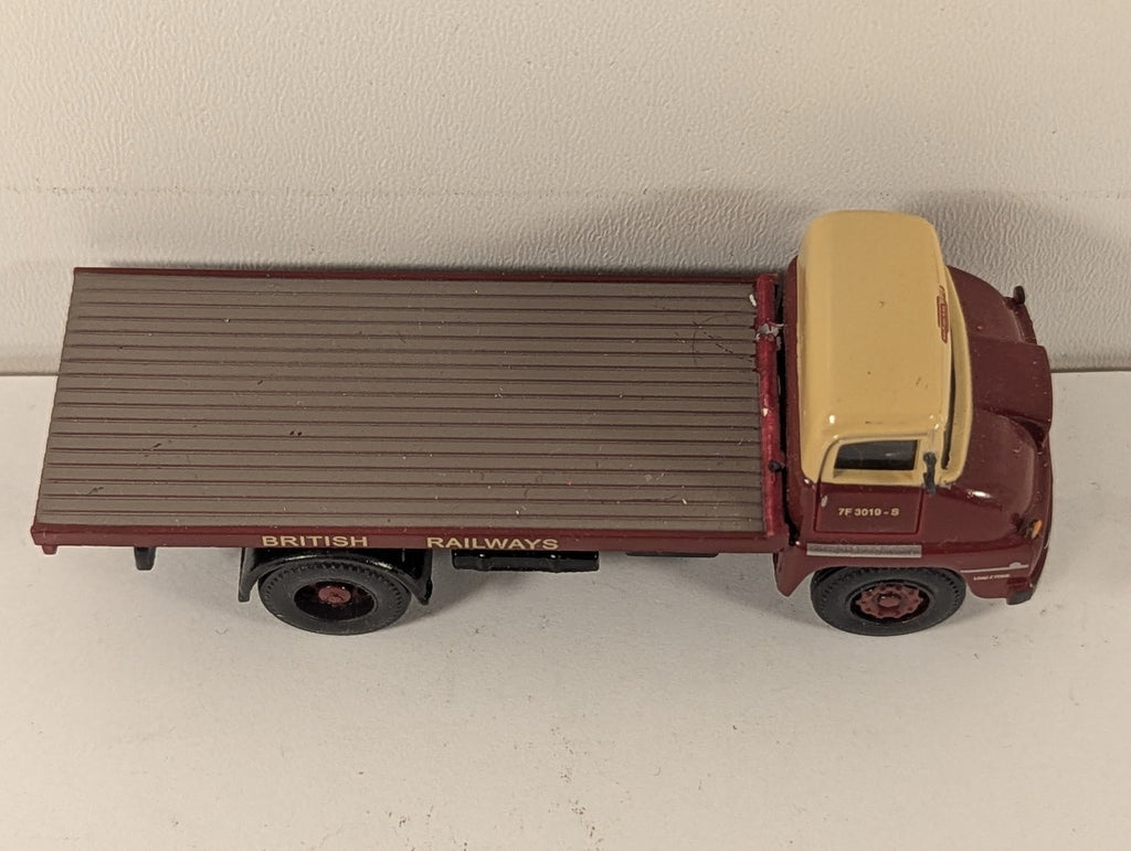 Base Toys OO Gauge Ford Thames ET6 Flatbed Road Vehicle 7F 3019-S