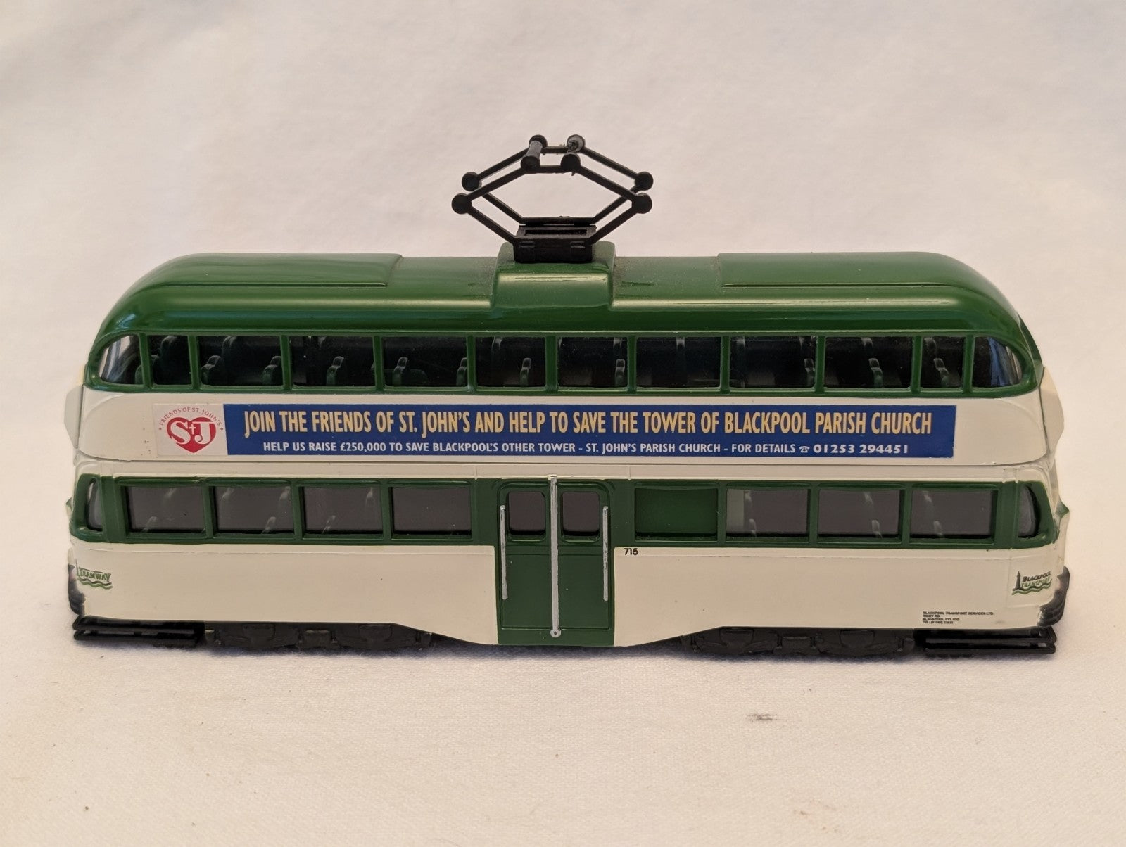 Corgi 1:76 Blackpool Balloon Tram 715