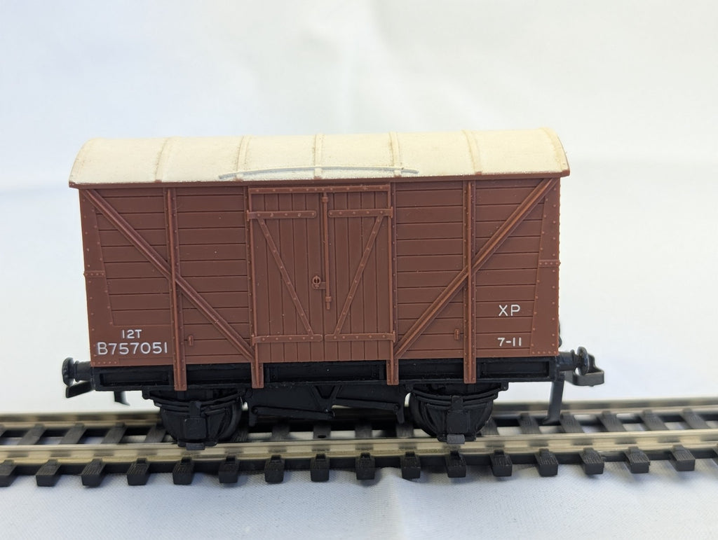 Hornby Dublo 12 Ton Ventilated Van