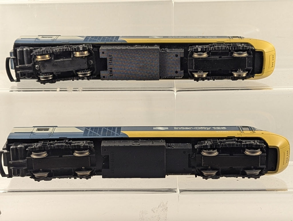 Lima OO Gauge Class 43 HST Inter-City 125 Diesel Locomotive