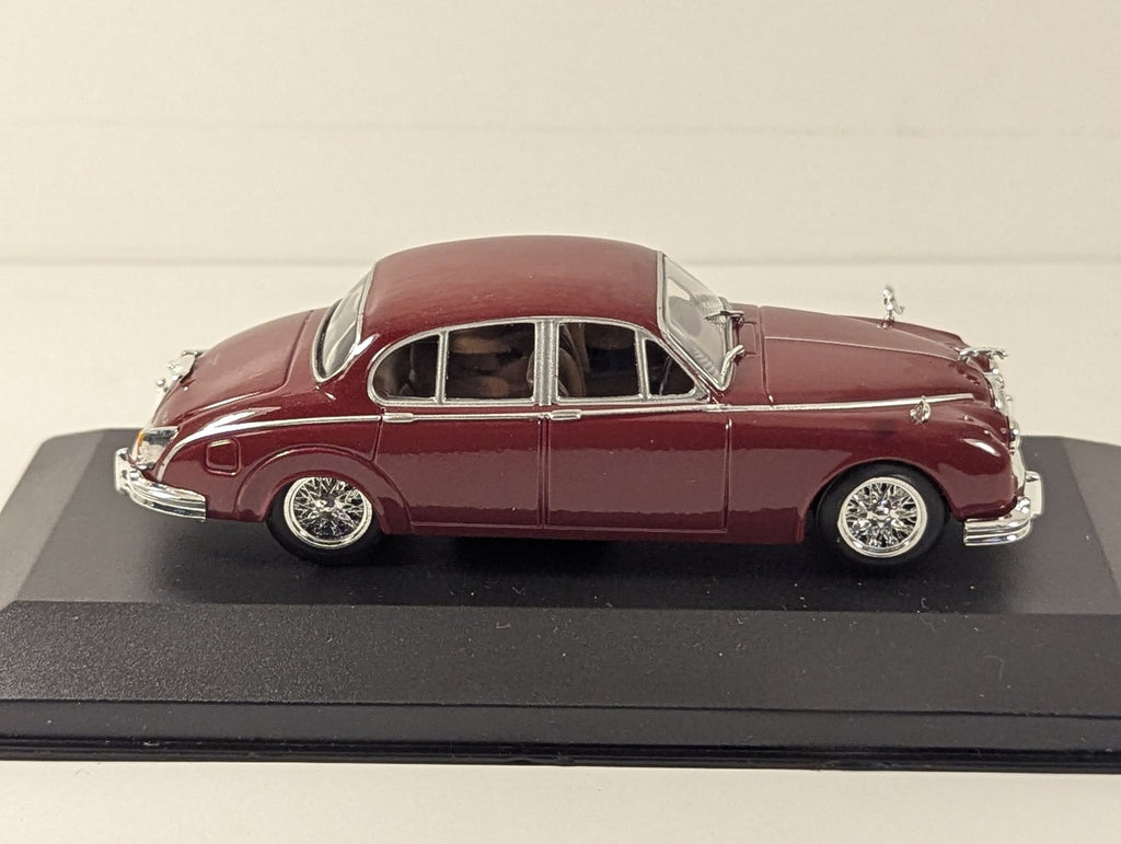 Atlas Jaguar Mk2 (1960) Die-cast Model Car ATL 001 Maroon 1:43