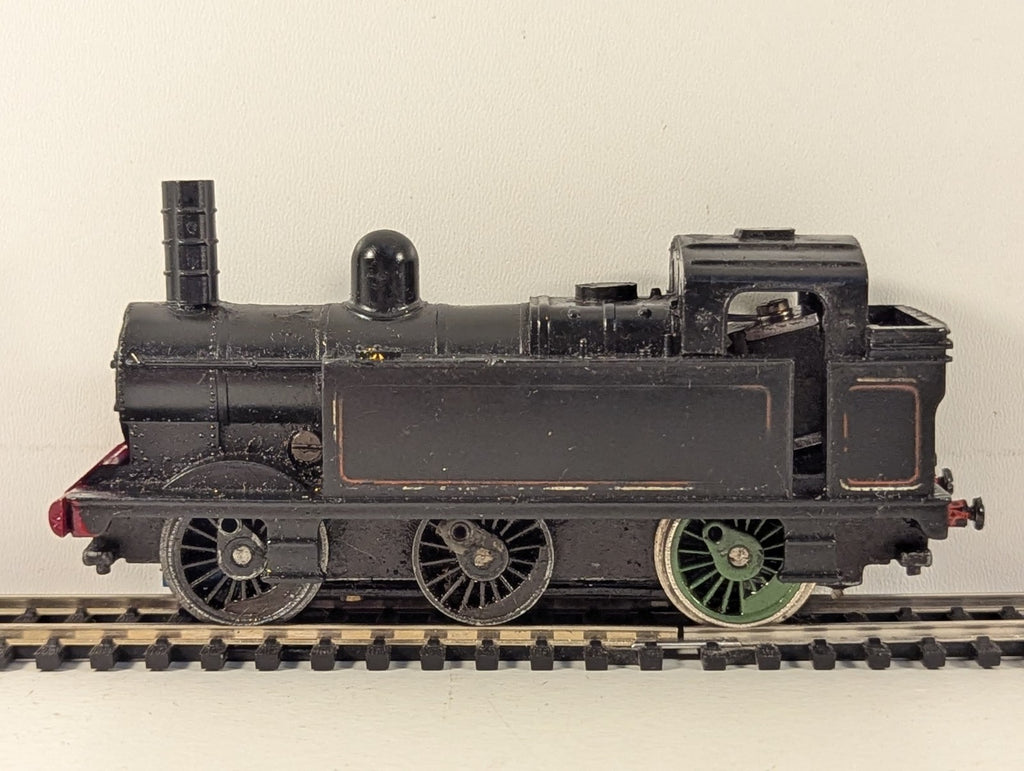 Tri-ang R52 OO Gauge BR Class 3F "Jinty" 0-6-0T Tank Locomotive - Spares/Repairs