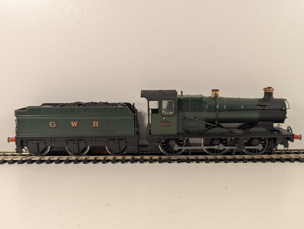 Mainline Railways 37-077 GWR 2251 Class Collett Goods 0-6-0 GWR Unlined Green