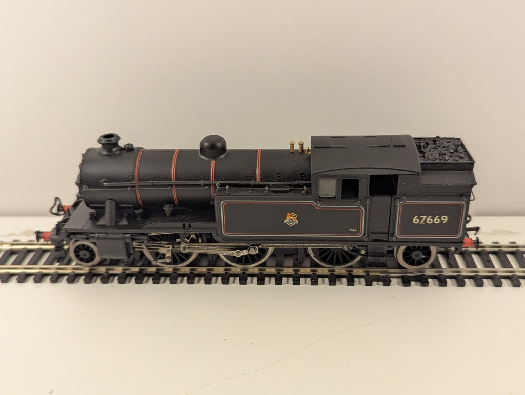 Bachmann 31-609A V3 Tank 67669 BR Lined Black