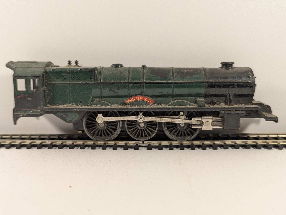 Triang  OO Gauge Princess Class 'Princess Victoria' Steam Locomotive 46205