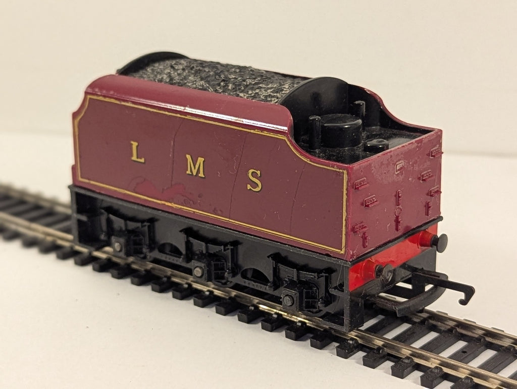 Tri-ang OO Gauge LMS Tender LMS Crimson Lake