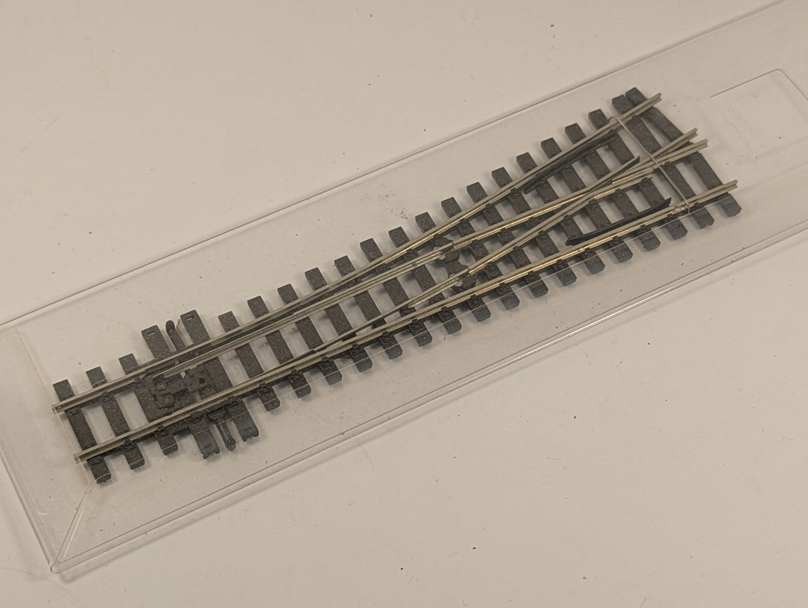 PecoSL-E392F HOe Gauge Code 55 small Radius Electrofrog LeftHand Turnout - Boxed