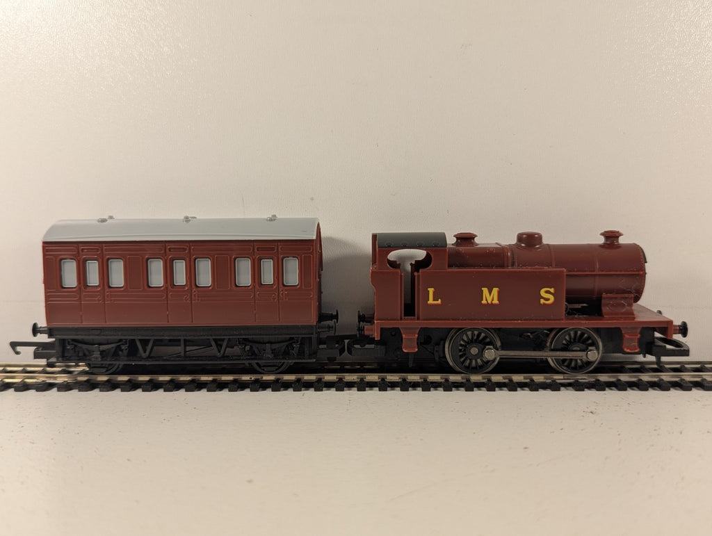 Hornby OO Gauge My First Hornby Battery Operated Train Set LMS R1031