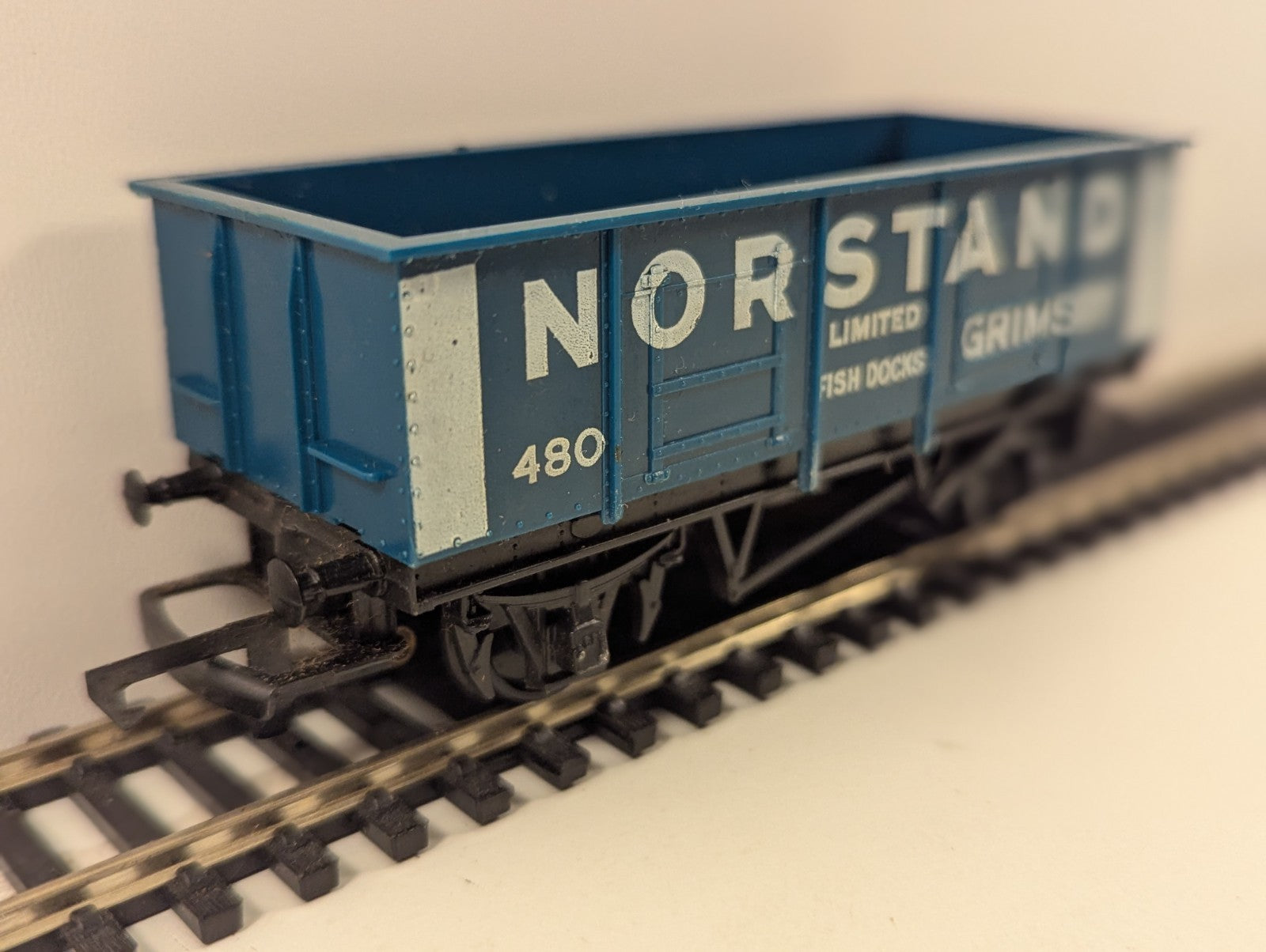 Hornby R220 OO Norstand Grimsby Fish Docks Wagon