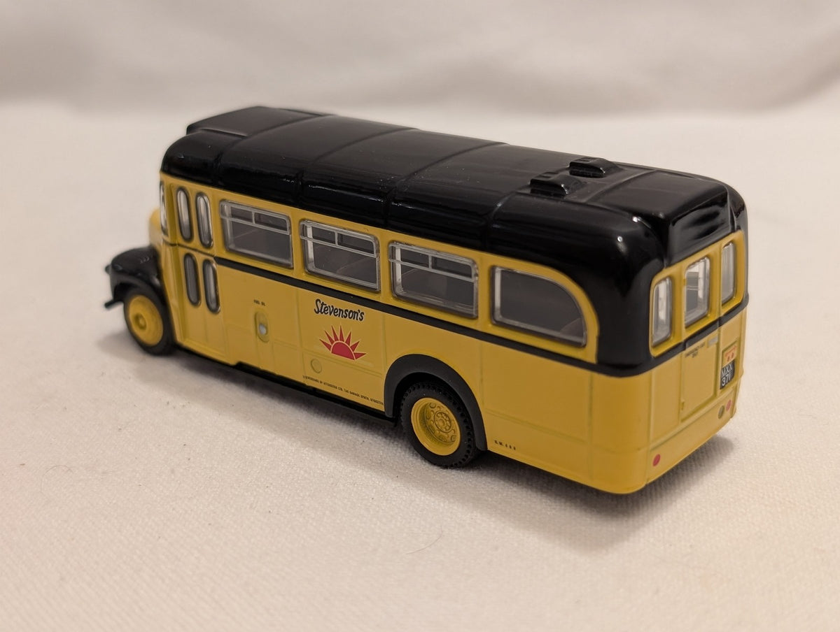 Exclusive First Editions 1:76 Scale Guy GS Bus Die-cast Model Bus 27 Stevenson's